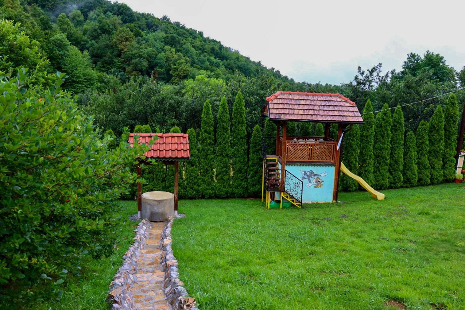 Holiday Home Pharaoh Visoko Buitenkant foto