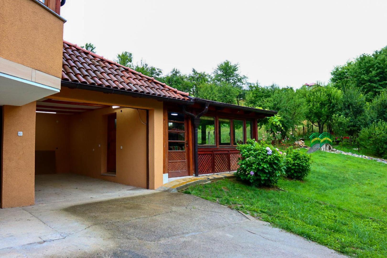 Holiday Home Pharaoh Visoko Buitenkant foto