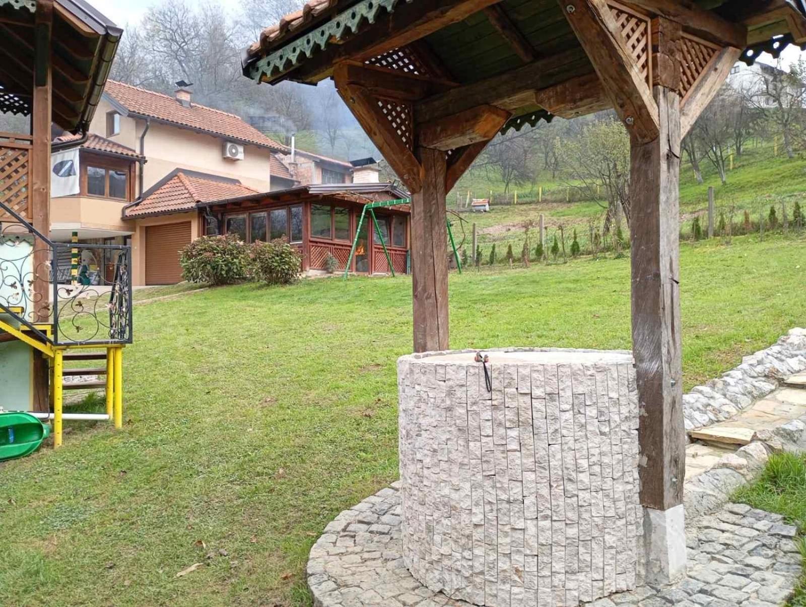 Holiday Home Pharaoh Visoko Buitenkant foto