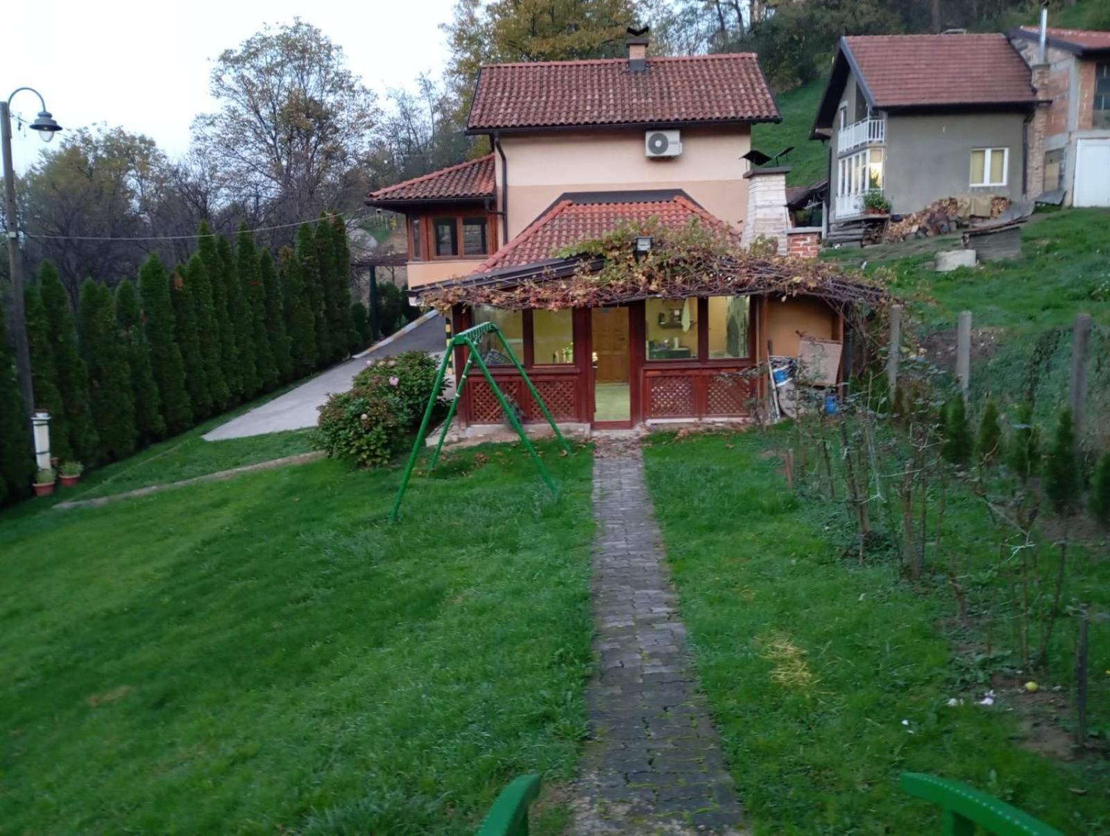 Holiday Home Pharaoh Visoko Buitenkant foto